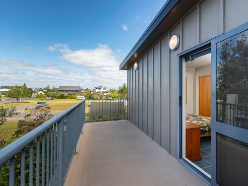 Golden Sands - Omaha Holiday Home