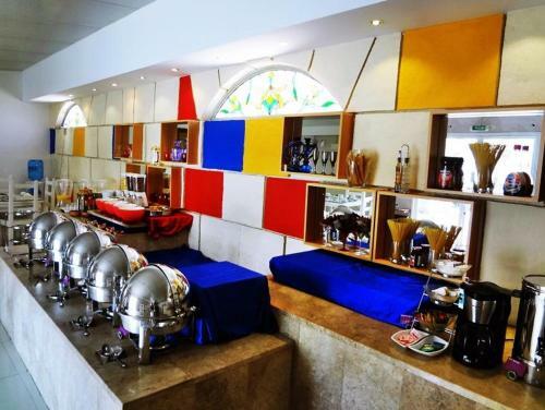Bed & Breakfast Safari Village
