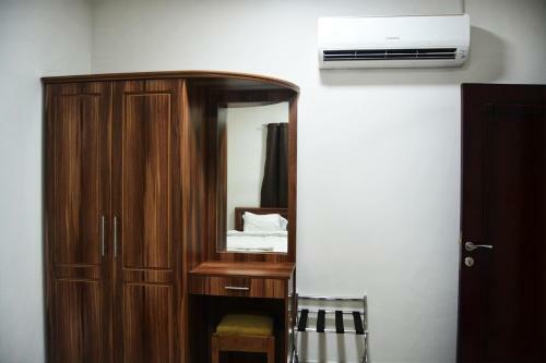 Hotel Baiti Furnished Apartments