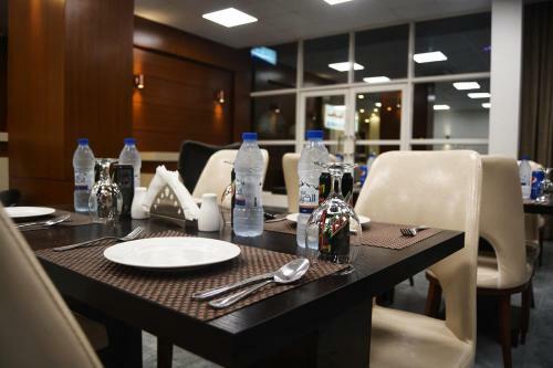 Hotel Baiti Furnished Apartments