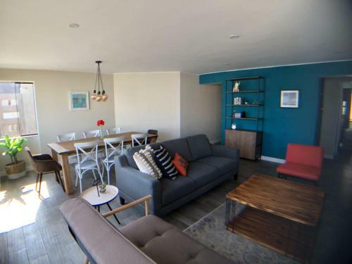 28 De Julio Luxury Apartment