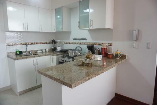 Apartamento Privado Cerca Al Aeropuerto Lima - Pe