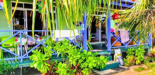 Moorea - Fare Taina Nui