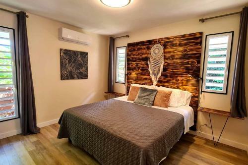 Hiva House