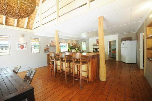 #7 Beach Villa Bliss By Tahiti Villas
