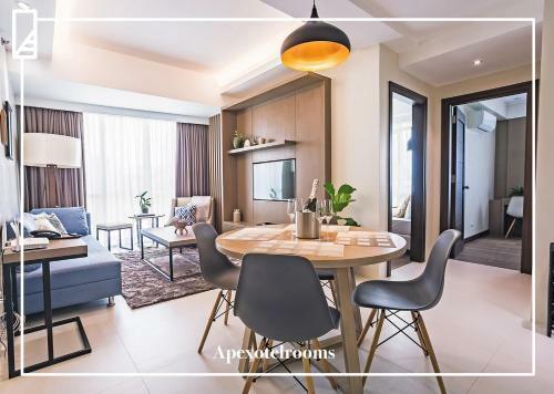 Amazing Apartment Posh Ayala Best Secure Spacious