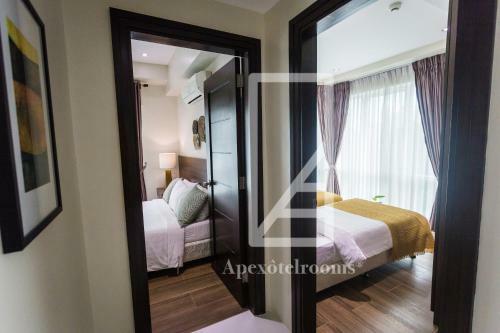 Amazing Apartment Posh Ayala Best Secure Spacious