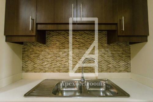 Amazing Apartment Posh Ayala Best Secure Spacious