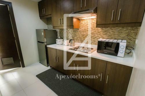 Amazing Apartment Posh Ayala Best Secure Spacious