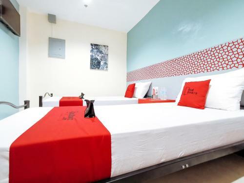 Hotel Reddoorz Plus Near Ateneo de Davao