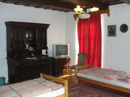 Zanati Apartmannh�z
