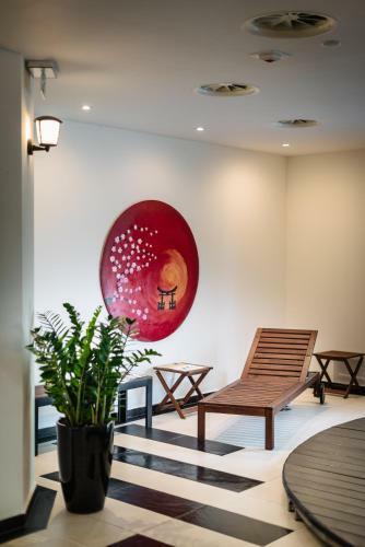Liget Wellness �s Konferencia Hotel