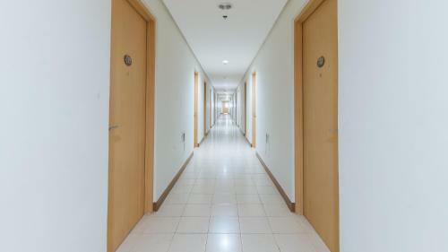 Hotel Reddoorz Premium @ Smdc Fairview 2
