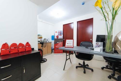 Hotel Reddoorz Plus @ Urban Deca Tondo Manila