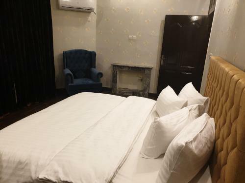 Hostal Royal Villa F-10/2
