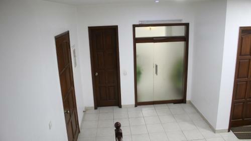 Hotel Comfort Inn (r)