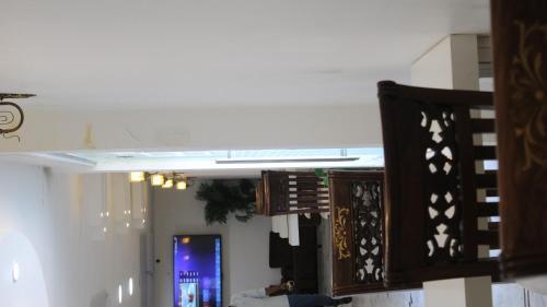 Hotel Comfort Inn (r)