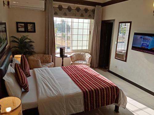 Hostal Crosswinds Guest House