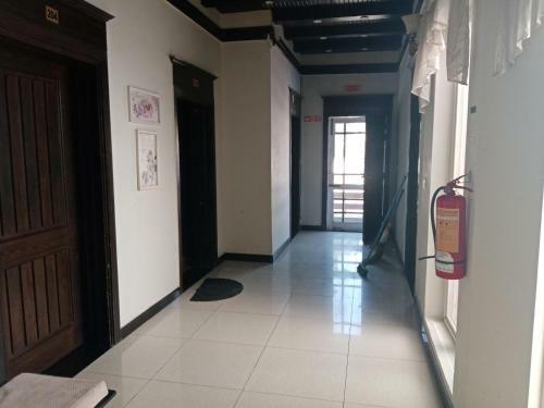 Hostal Crosswinds Guest House