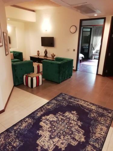 Silver Oaks Luxury Apartments