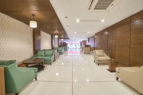 Hotel Avari Xpress Gulberg