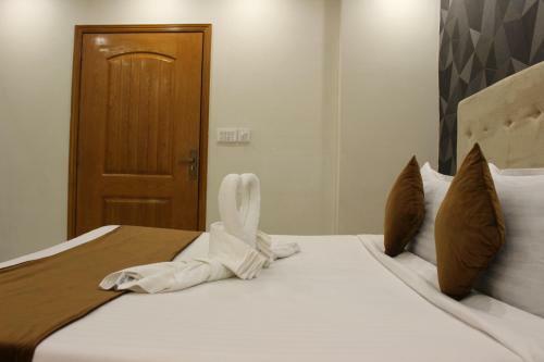 Lawrence Luxury Apartments Lahore