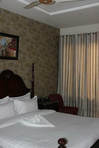 Lawrence Luxury Apartments Lahore