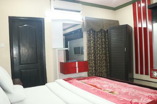 Hotel Grace Inn