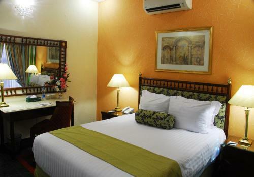 Hotel Avari Xpress, Islamabad