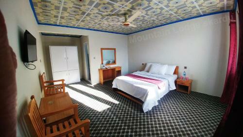 Hotel Mountain Lodge Skardu