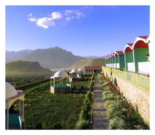 Hotel Mountain Lodge Skardu