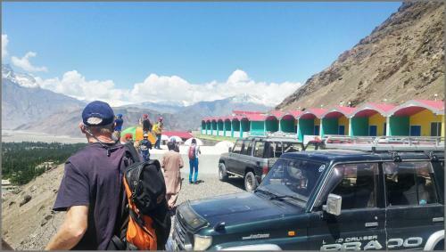 Hotel Mountain Lodge Skardu