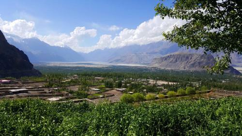 Hotel Mountain Lodge Skardu
