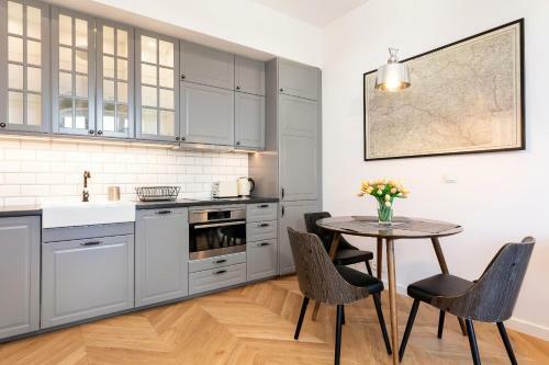 Apartments Krak�w Starowi?lna By Renters