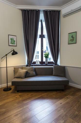Angel House Apartments