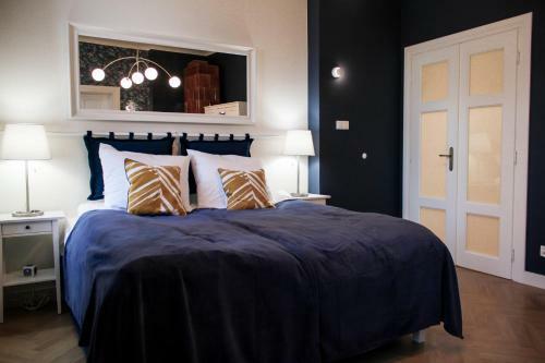 Dominican Square By Hashtag Apartments