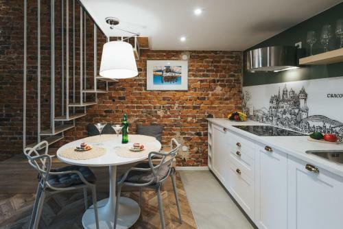 Movart Boutique Aparthotel