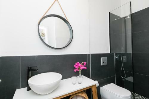 Hotel Port 7- Boutique Collection