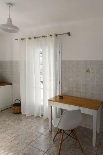 Perigiali Rooms & Apartments Folegandros