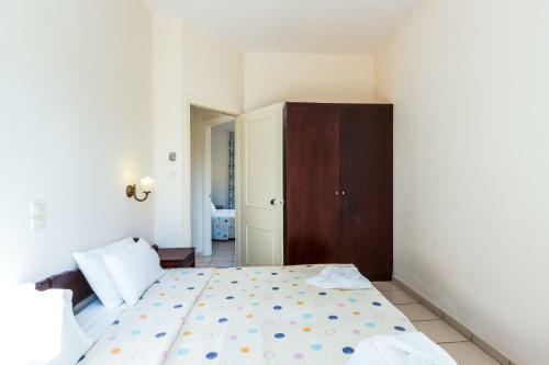 Rosebay Apartments