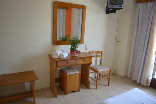 Hotel Montes Apartments & Studios