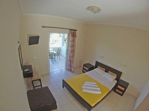 Pouliezos Koklanis Zante Apartments