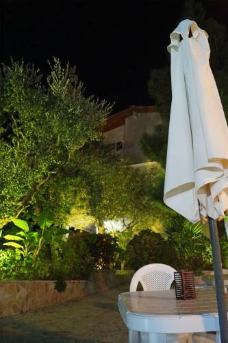 Pouliezos Koklanis Zante Apartments