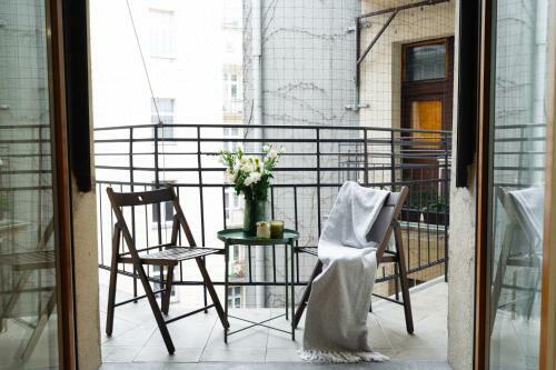 Avenue Apartment By Loft Affair