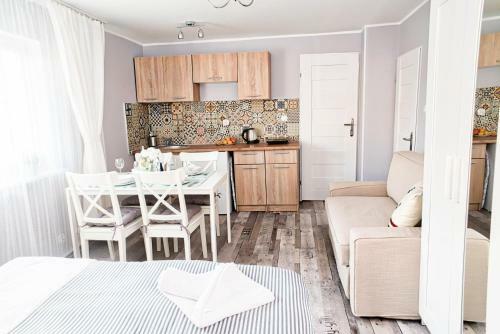 Morning Star Apartments