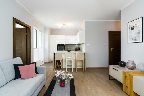 Apartments Poznan Towarowa By Renters