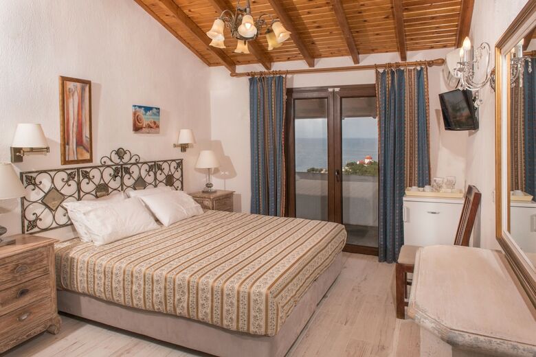 Leandros Hotel