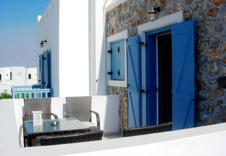 Blue Harmony Apartments