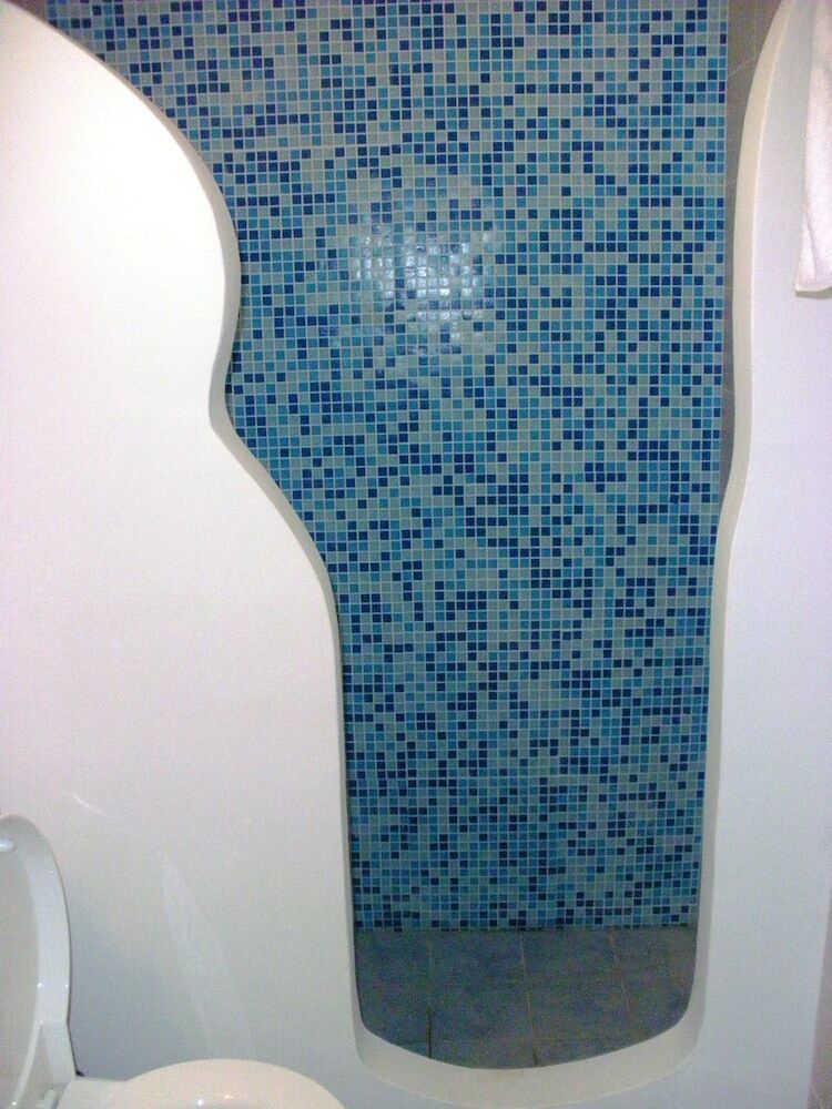 Blue Harmony Apartments