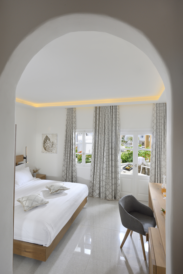 Petinos Hotel